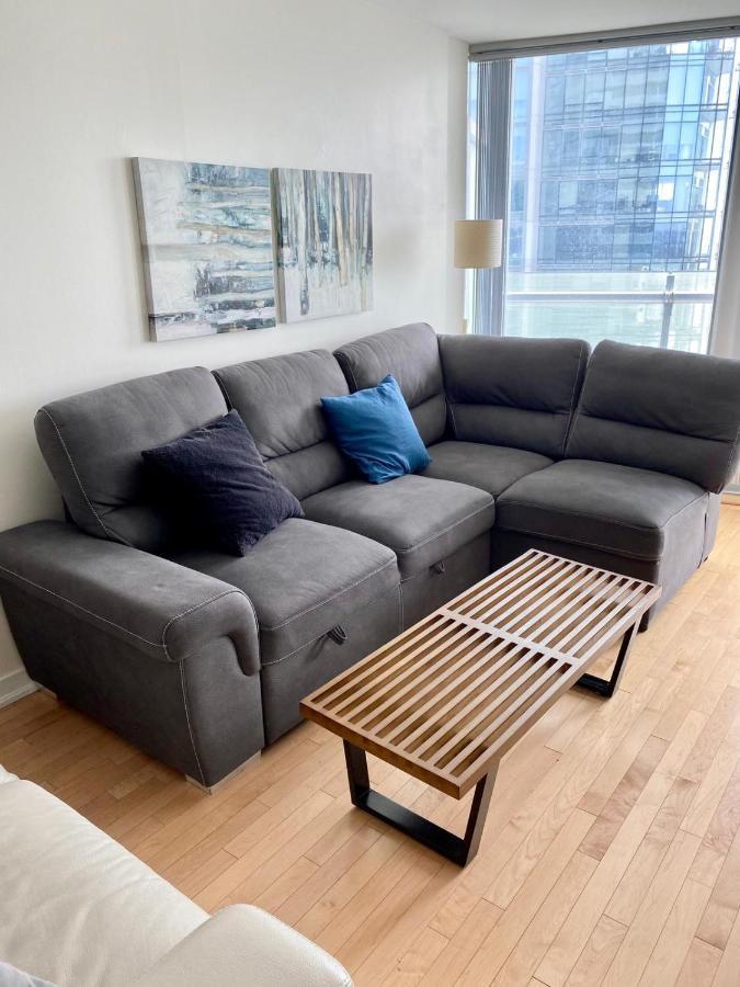 Ihost Suites Ice Condo Торонто Екстериор снимка