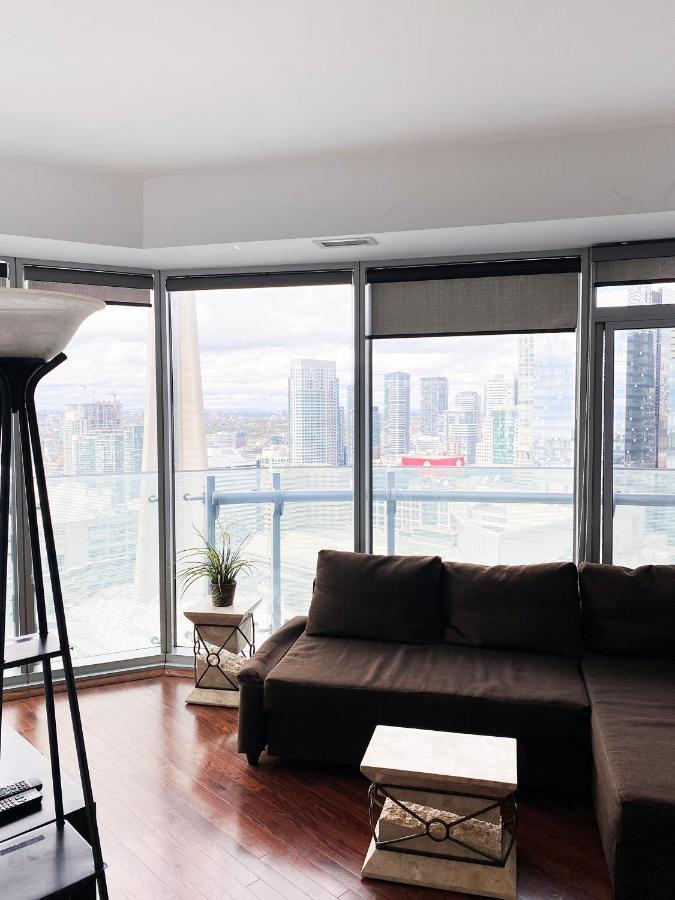 Ihost Suites Ice Condo Торонто Екстериор снимка