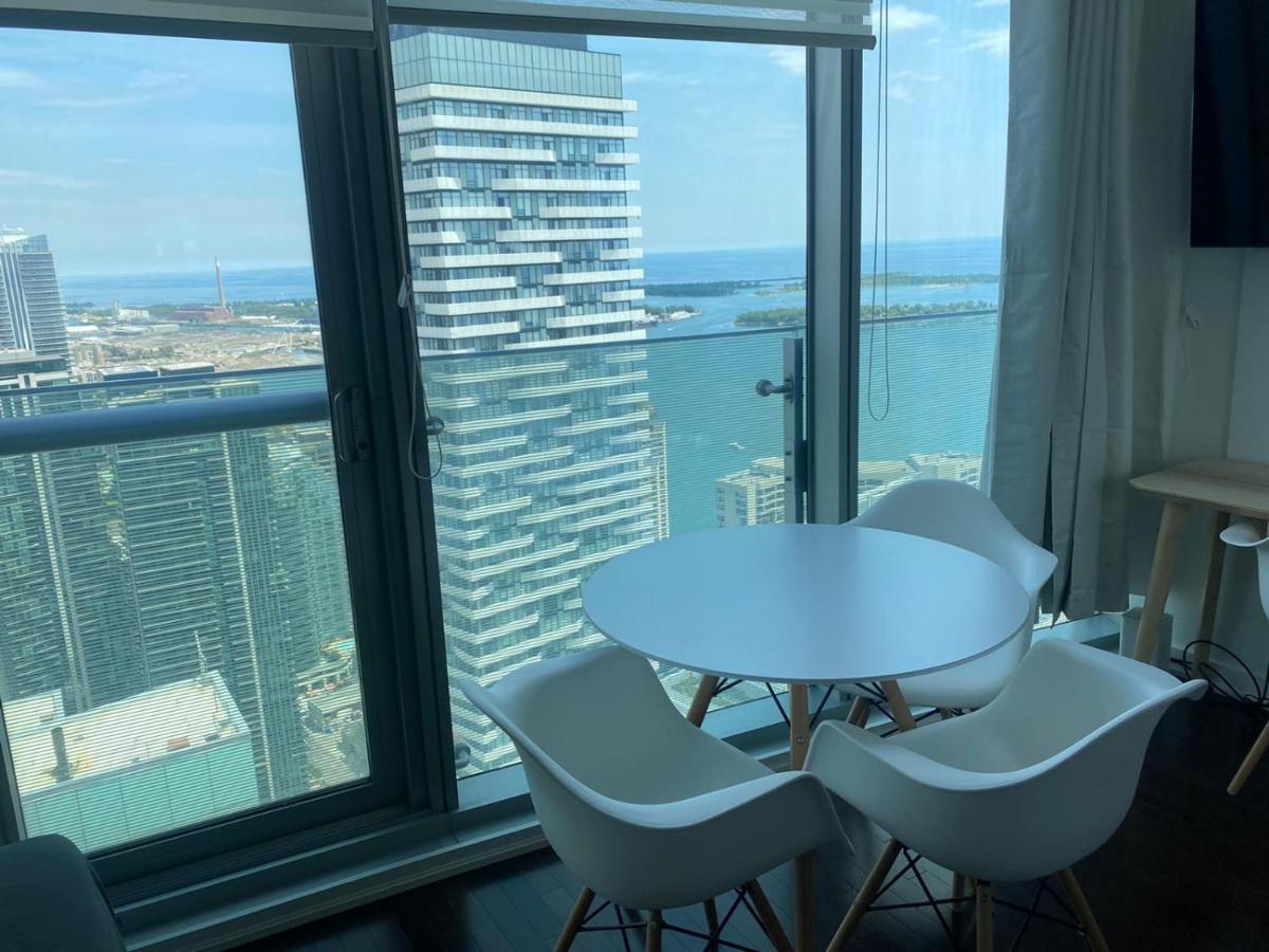 Ihost Suites Ice Condo Торонто Екстериор снимка